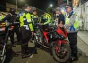 Cegah Premanisme dan Kejahatan Jalanan, Polres Jombang Gelar Patroli Sepertiga Malam