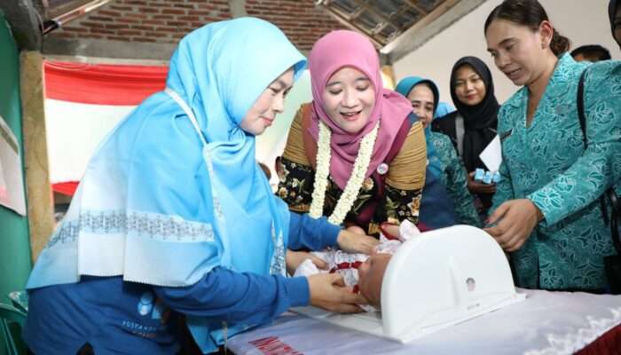 Terapkan 6 SPM, Nawal Apresiasi Posyandu Tulip RW 08 Cangkiran