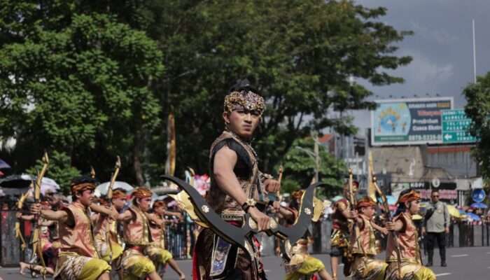 Surabaya Vaganza 2025 Tampilkan Cerita Rakyat, Wali Kota Eri Jadi Sawunggaling