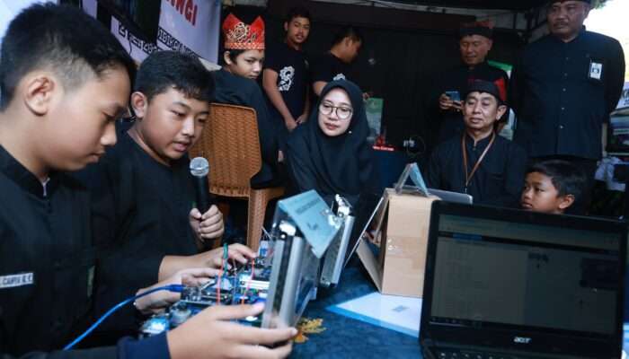 Momen Hardiknas Bupati Ipuk Tekankan Pendidikan Anak Bukan Hanya Urusan Pemerintah
