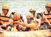 Kodim 0817/Gresik Gelar Latihan Penanggulangan Bencana Banjir di Kedamean
