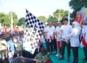 Jalan Sehat 1 Muharram, Warga Tumpah Ruah di Masjid Al Akbar Surabaya