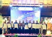 Unesa Terima Penghargaan UNS Jawametric 2025 dari Menteri Kebudayaan RI