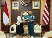 Pangkoarmada II Terima Audiensi Manajemen PT Garuda Indonesia Wilayah Surabaya