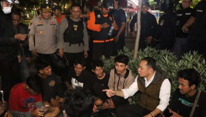 Polres Pelabuhan Tanjung Perak Gelar Patroli Gabungan Awasi Pemberlakuan Jam Malam Anak Dibawah Umur