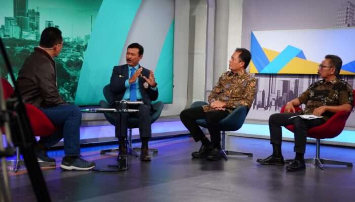 WR II UHT menjadi Narasumber Talk Show tentang Tenggelamnya KMP Tunu Pratama Jaya