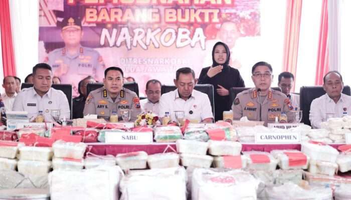 Polda Jatim Tegaskan Perang Terhadap Narkoba: 5,7 Juta Butir Narkotika Dimusnahkan, 3.022 Kasus Diungkap
