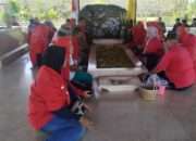 Relawan Surabaya Hebat ( RSH ) Ziarah Kebangsaan Ke Makam Bung Karno Blitar