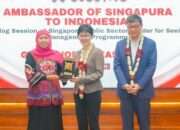 Daya Saing Singapura Peringkat Pertama ASEAN dan Posisi Kedua Dunia, Gubernur Khofifah: ASN Jatim Terima Beasiswa Belajar dari Singapura, Demi Pelayanan Publik yang Lebih Baik