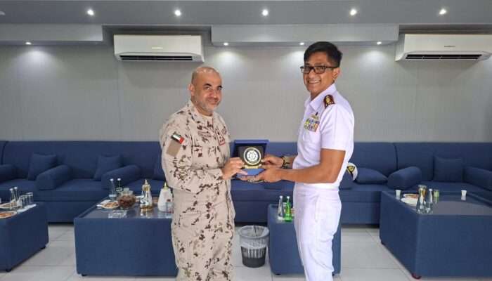 KRI Brawijaya-320 Pererat Diplomasi Maritim di Uni Emirat Arab