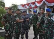 Dampingi Pangdam V/Brawijaya, Danrem 084/Bhaskara Jaya Cek Kesiapan Pasukan Pengamanan Unjuk Rasa di Surabaya