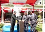 Wujudkan Rumah Layak Huni Bagi Warga Probolinggo, Pangkoarmada II Dampingi Gubernur Jatim Resmikan Program RUTILAHU