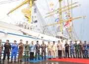 Tiba Di Tarakan, KRI Bima Suci Disambut Meriah Dalam Rangka Muhibah Diplomasi Duta Bangsa dan Lattek KJK Taruna AAL