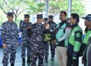 Wujud Kepedulian kepada Pengemudi Online dan Warga Sekitar, Kodiklatal Gelar Bakti Sosial PRIMA HUT Ke-80 TNI