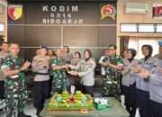 Solidkan Sinergitas, Polresta Sidoarjo Beri Kejutan Kodim 0186 Sidoarjo di HUT TNI Ke-80