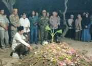 Kapolsek Buduran Hadir di Pemakaman Santri Al Khoziny Asal Desa Damarsi