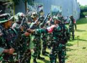 Prajurit Kodim 0817/Gresik Asah Kemampuan Melalui Latihan Menembak Senjata Ringan Semester II TA 2025