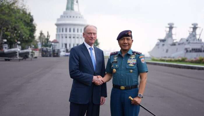 Jejak Persahabatan Indonesia–Rusia, Pangkoarmada II Terima Kunjungan Adviser Presiden Rusia