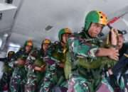 Dukung Terjun Statis Pasis Marinir AAL 71, Wing Udara 2 Puspenerbal Kerahkan Casa