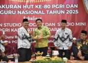 Bupati H. Subandi Resmikan Podcast dan Studio Mini Milik PGRI Sidoarjo