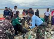 Peringati HUT Armada RI ke-80, KRI Golok-688 Gelar Bakti Sosial di Sebatik