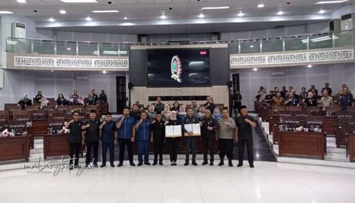DPRD Kota Malang Sahkan Ranperda APBD 2026