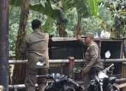 Kembalikan Fungsi Jalan dan Saluran Satpol PP Surabaya Tertibkan PKL dan Parkir Liar di Jalan Johar–Sulung