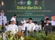 Bupati Sidoarjo bersama Ribuan Warga Berdoa Bersama untuk Bangsa