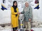 Peningkatan Teknologi di UKM Sambal Bu Misna Melalui Mesin Penggiling Cabe Karya Tim PKM Vokasi Unesa