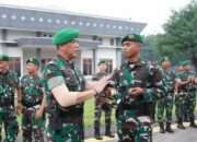 Pangdam V/Brawijaya Lepas 200 Personel Satgas Yonif 836/BY Laksanakan Tugas Bantuan Bencana Aceh