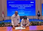 Rektor Universitas Hang Tuah Hadiri Penandatanganan Kontrak Kinerja Perguruan Tinggi Berdampak 2026