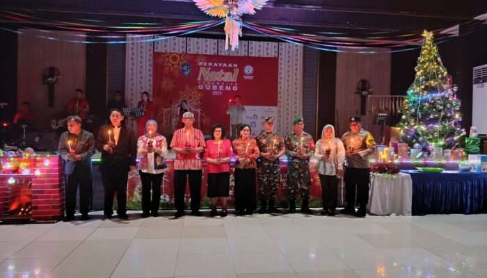 Indahnya Pluralisme Natal di Kecamatan Gubeng