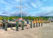 Dukung Satgas Pamtas RI-PNG, KRI Teluk Bintuni-520 Sandar Bekal Ulang di Dermaga Tawiri Kodaeral lX