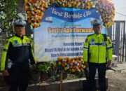 Wujud Sinergitas dan Pelayanan Humanis, Polsek Krian Laksanakan Pengamanan Pemakaman Anggota TNI