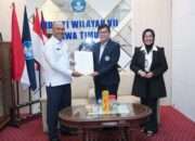 LLDIKTI Wilayah VII Serahkan Sertifikat kepada Universitas Hang Tuah