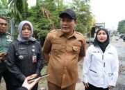 Bupati Subandi Pantau Terus Perbaikan Jalan Rusak di Sidoarjo