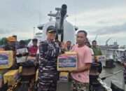 Tegaskan Kehadiran Negara, Guspurla Koarmada II Gelar Bakti Sosial di Maumere