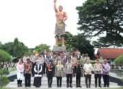 Gubernur dan Kapolda Jatim Resmikan Sarana Prasarana SMAN 2 Taruna Bhayangkara di Banyuwangi