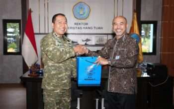 Perkuat Sinergi Di Bidang Pendidikan, Pangkoarmada II Berkunjung Ke Rektor Universitas Hang Tuah