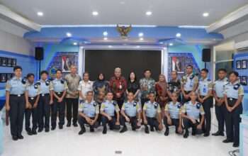 Perkuat Jejaring Internasional, UHT Beri Pembekalan Mahasiswa Timor Leste