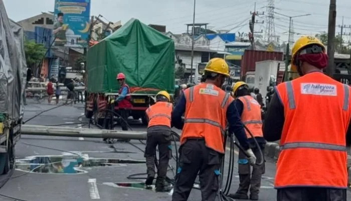 PLN Gerak Cepat Pulihkan Jaringan Listrik Sidoarjo