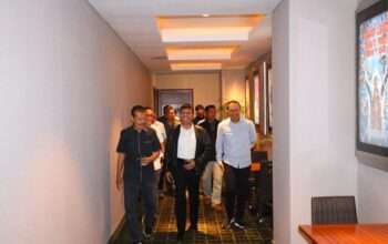 Pangkoarmada II Nobar The Hostage’s Hero Bersama Kasal dan Wakasal Dari Masa Ke Masa